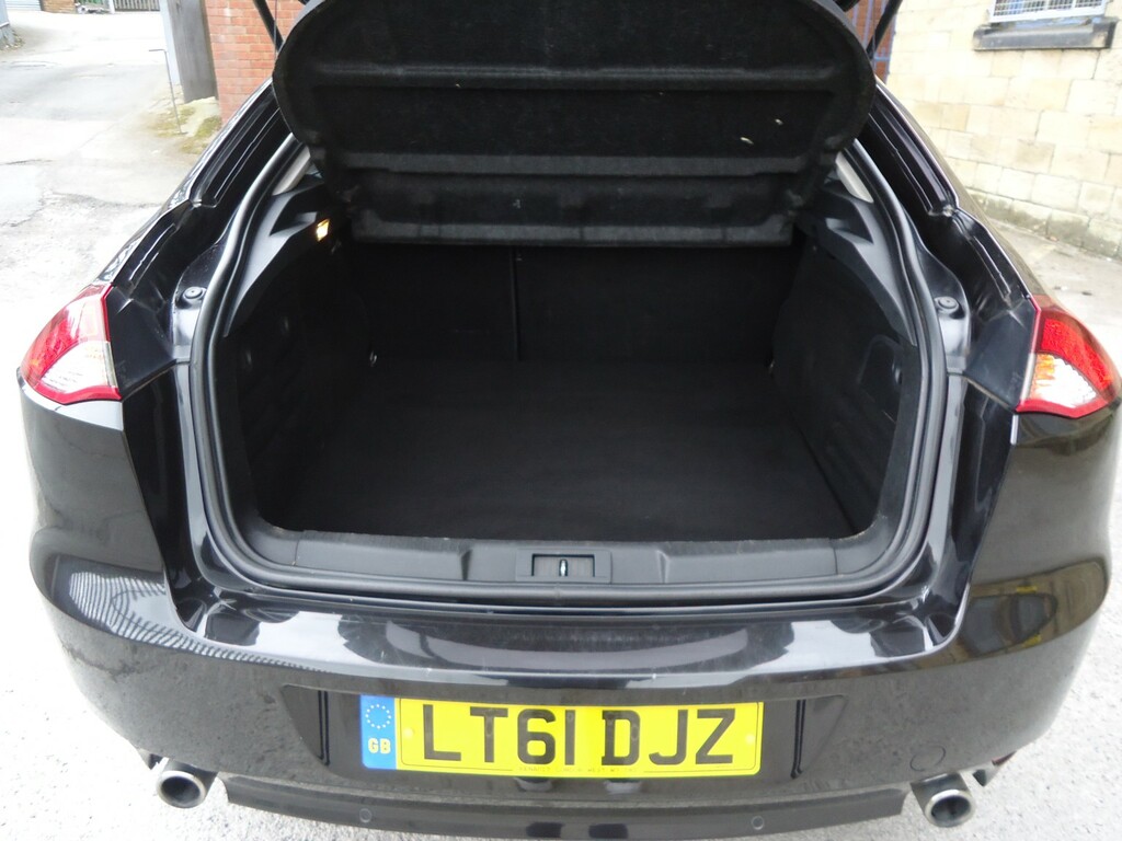 Renault Laguna Hatchback 2.0 Dci Dynamique Tomtom 201161 Black #10