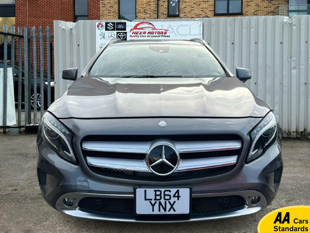 Mercedes-Benz GLA Class 1.6 Gla200 Amg Line Executive Suv 7G- Grey