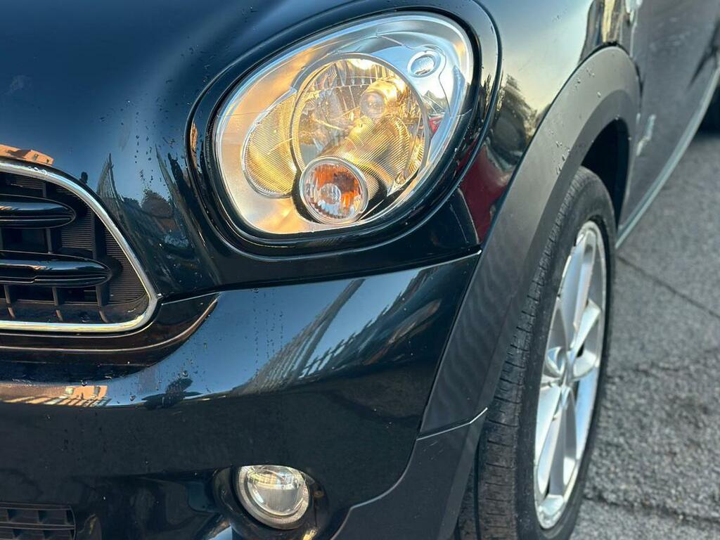 Mini Countryman 2.0 Cooper D Suv All4 Euro 5 112 NG64WDV Black #2
