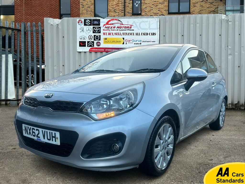 Kia RIO 1.25 2 Hatchback Euro 5 84 Bhp NX62VUH Silver #2