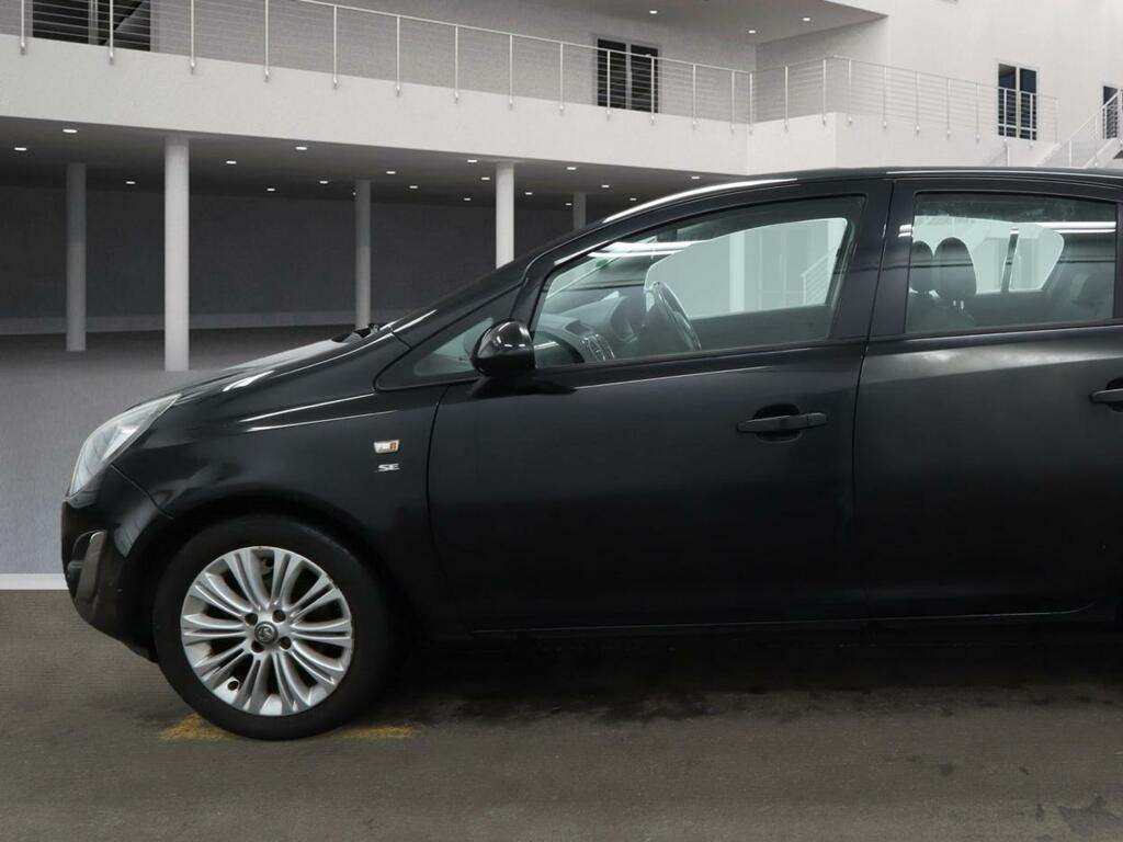 Vauxhall Corsa 1.2 16V Se Hatchback Euro 5 85 DN64OGF Black #2