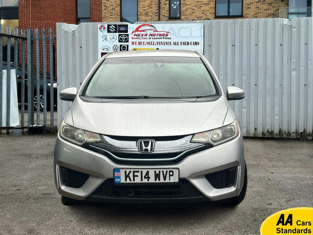 Honda Jazz 1.5 I-vtec Es Plus Hatchback Hybrid Cvt Silver