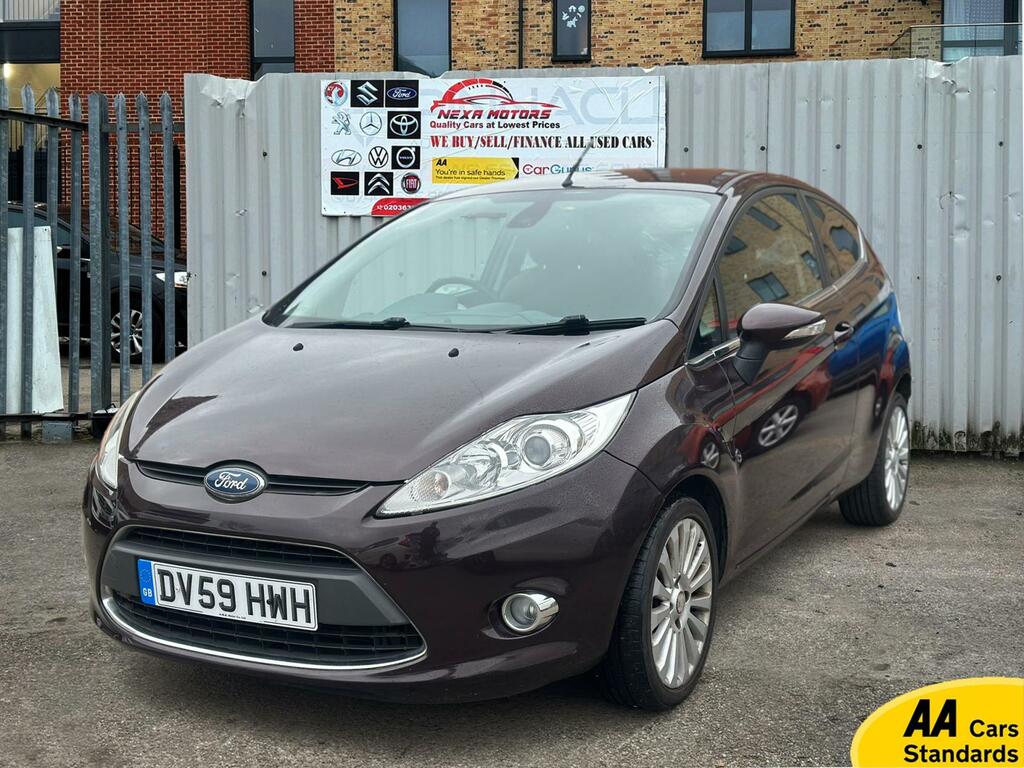 Ford Fiesta 1.4 Titanium Hatchback 154 G DV59HWH Red #3