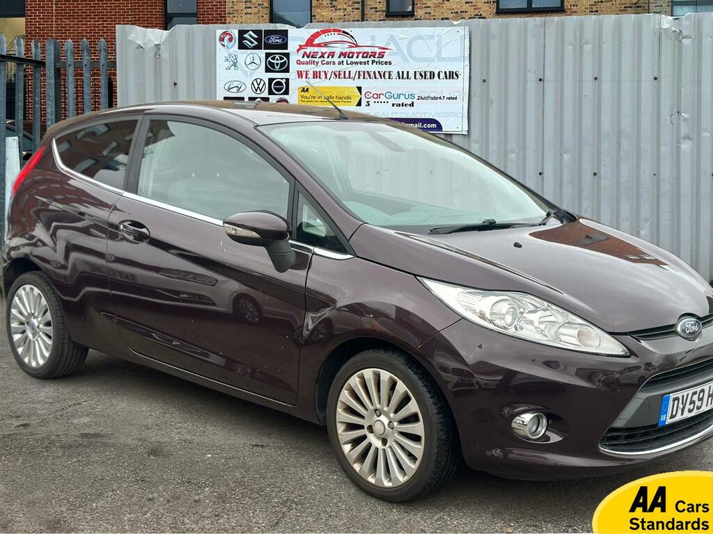 Ford Fiesta 1.4 Titanium Hatchback 154 G DV59HWH Red #2