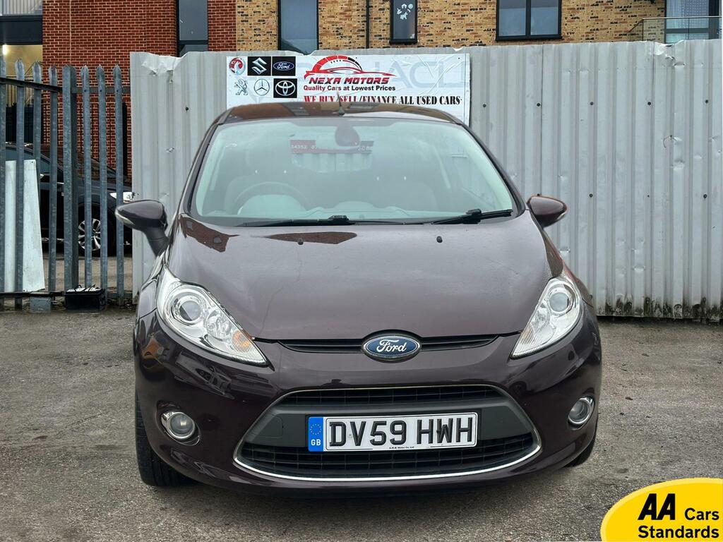 Ford Fiesta 1.4 Titanium Hatchback 154 G Red