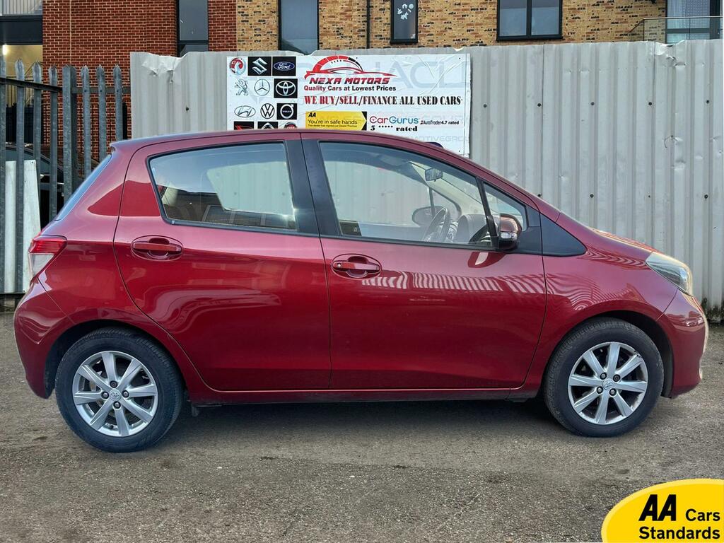 Toyota Yaris 1.33 Dual Vvt-i Tr Hatchback Eur GY12WZT Red #3