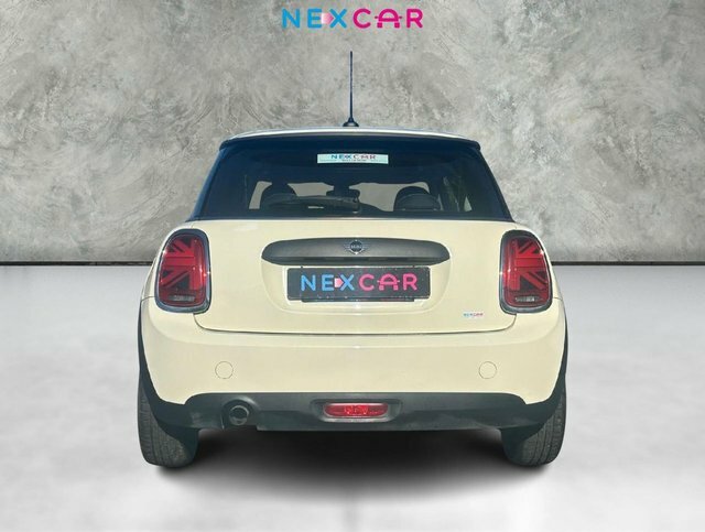 Mini Hatch 2018 1.5 One Hatchback Euro 6 S AD18GWP White #5