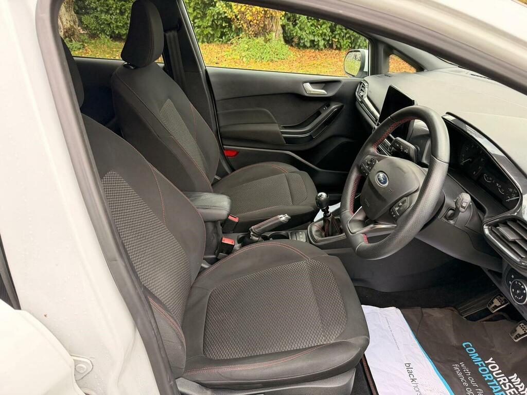 Ford Fiesta Hatchback 1.0T Ecoboost St-line Edition Euro 6 S LS21PPU White #4