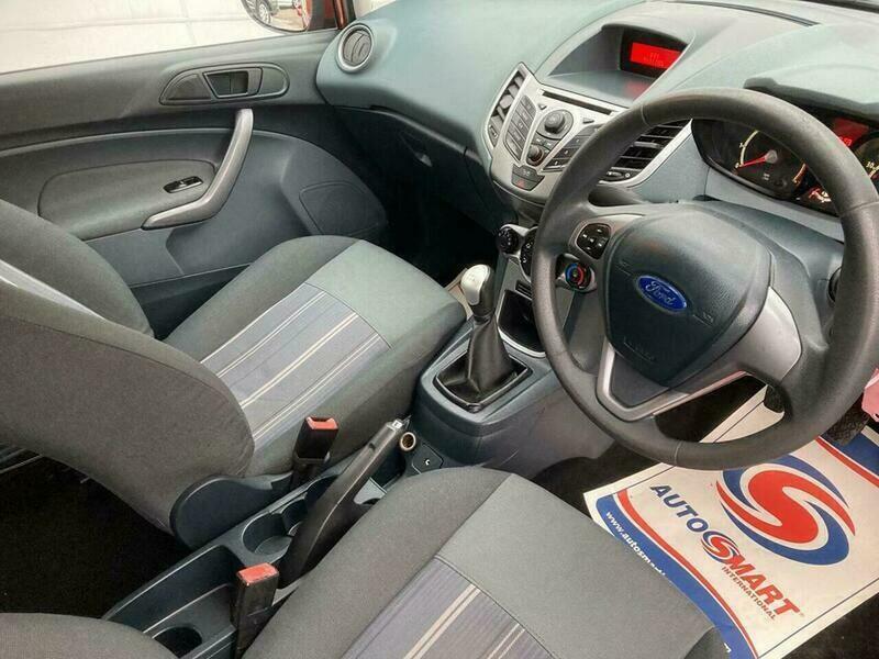 Ford Fiesta 1.25 Style NU09EVV Red #3