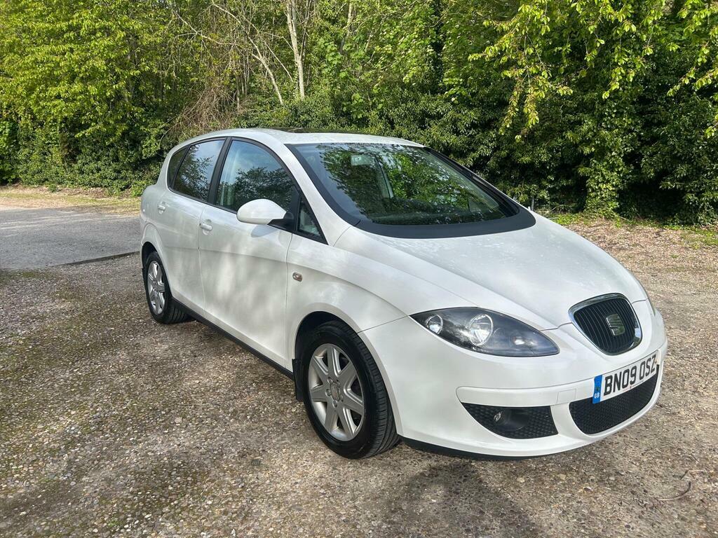 Seat Toledo 2.0 Tdi Sport Dsg White #3
