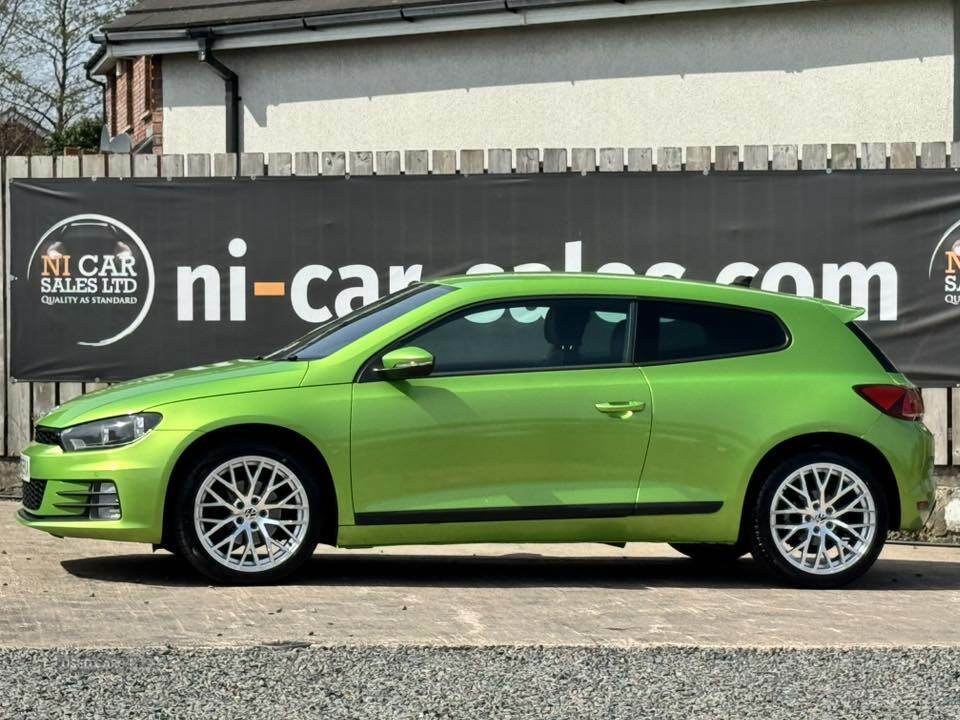 Volkswagen Scirocco 2.0 Tdi Bluemotion Tech Gt DG65EKA Green #6