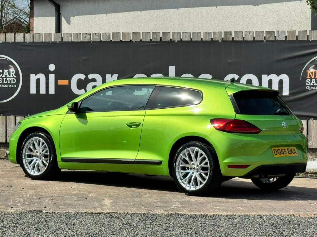 Volkswagen Scirocco 2.0 Tdi Bluemotion Tech Gt DG65EKA Green #2