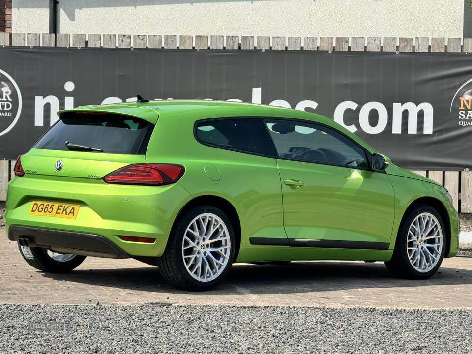 Volkswagen Scirocco 2.0 Tdi Bluemotion Tech Gt DG65EKA Green #5