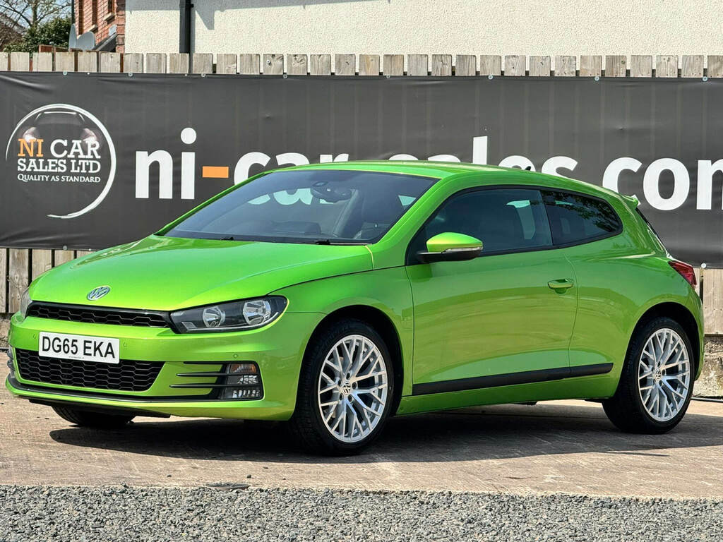 Volkswagen Scirocco 2.0 Tdi Bluemotion Tech Gt Green