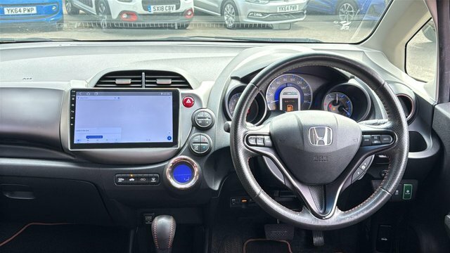 Honda Jazz Ima Hs Hatchback YK13BDM Pink #3