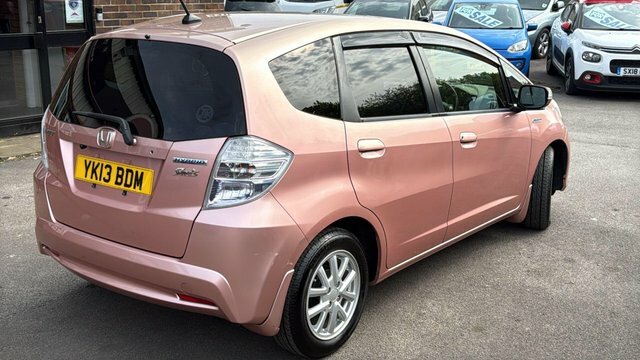 Honda Jazz Ima Hs Hatchback YK13BDM Pink #5