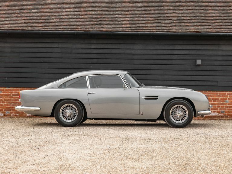 Aston Martin DB5 Vantage Specifications Silver #2