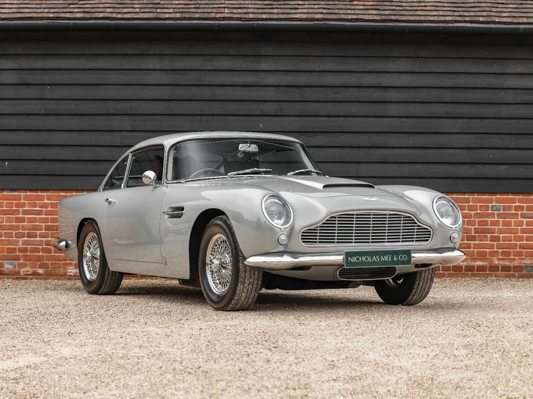 Aston Martin DB5 Vantage Specifications Silver