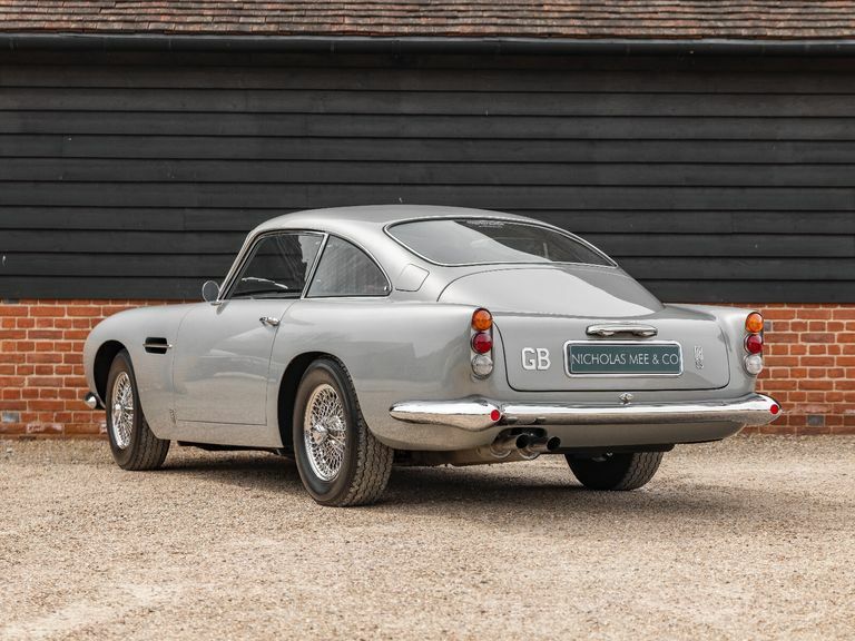 Aston Martin DB5 Vantage Specifications Silver #3