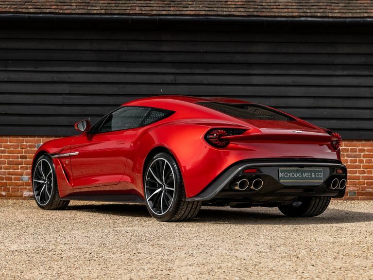 Aston Martin V12 Zagato Touchtronic 3 22 Grey #4