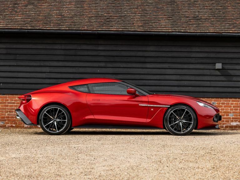 Aston Martin V12 Zagato Touchtronic 3 22 Grey #3