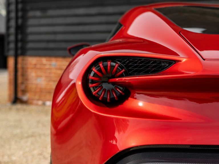 Aston Martin V12 Zagato Touchtronic 3 22 Grey #27