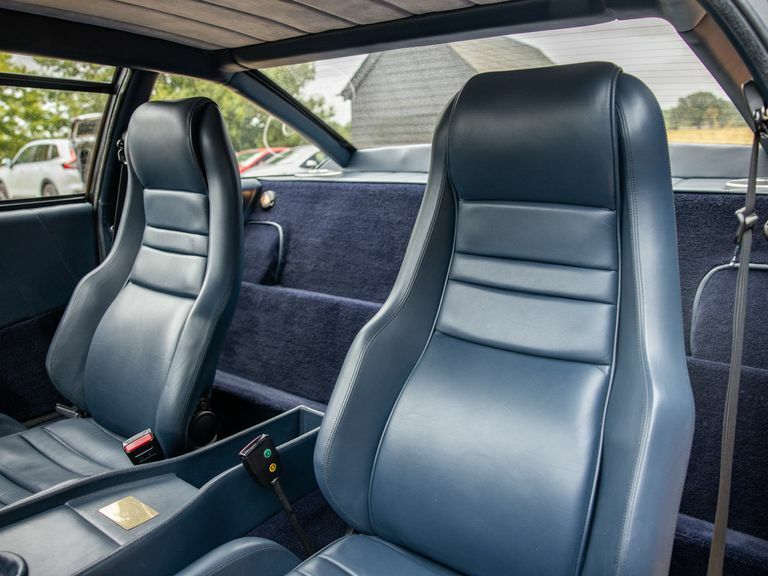 Aston Martin V8 X-pack Blue #5