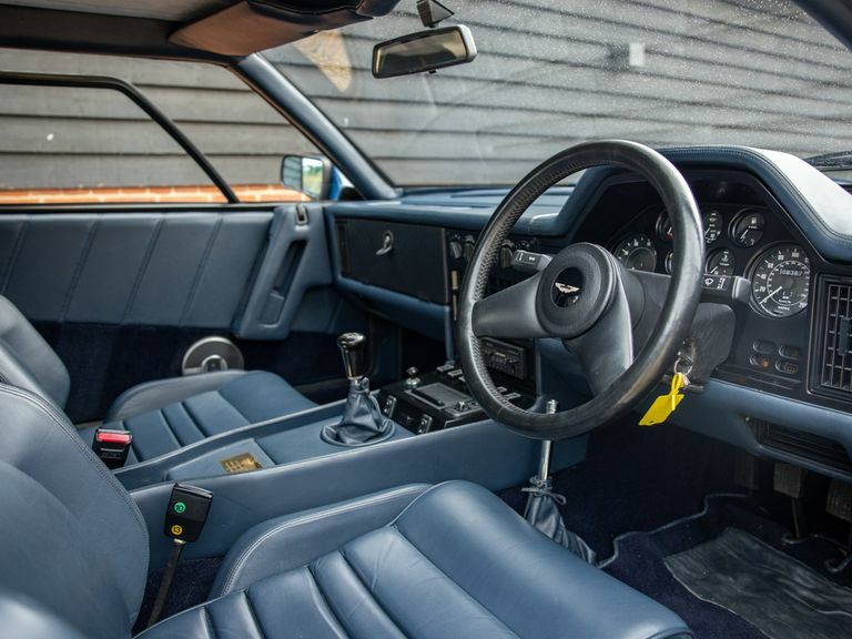 Aston Martin V8 X-pack Blue #3