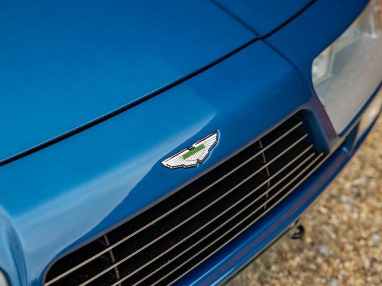 Aston Martin V8 Efi Blue #12