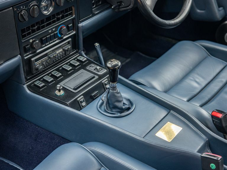 Aston Martin V8 X-pack Blue #4