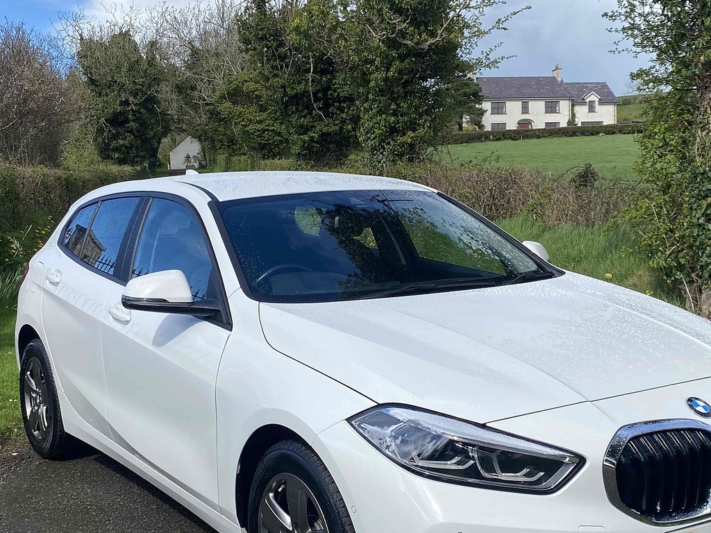 BMW 1 Series 118I Se EMZ1066 White #3