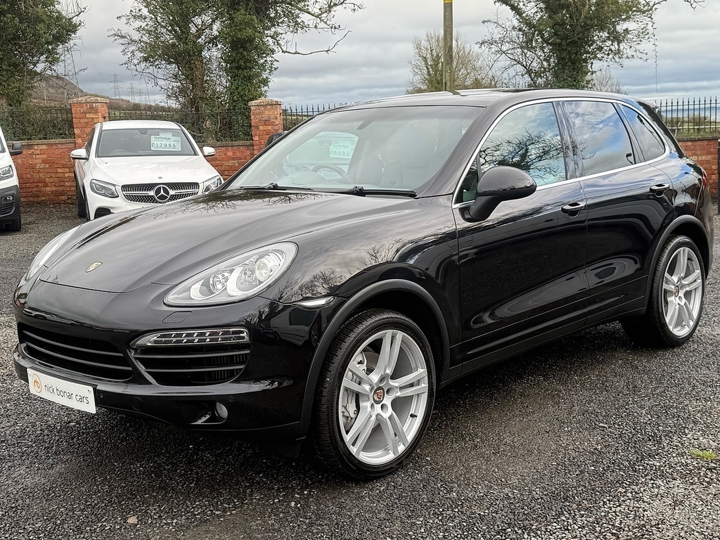 Porsche Cayenne Td V8 S Black #6