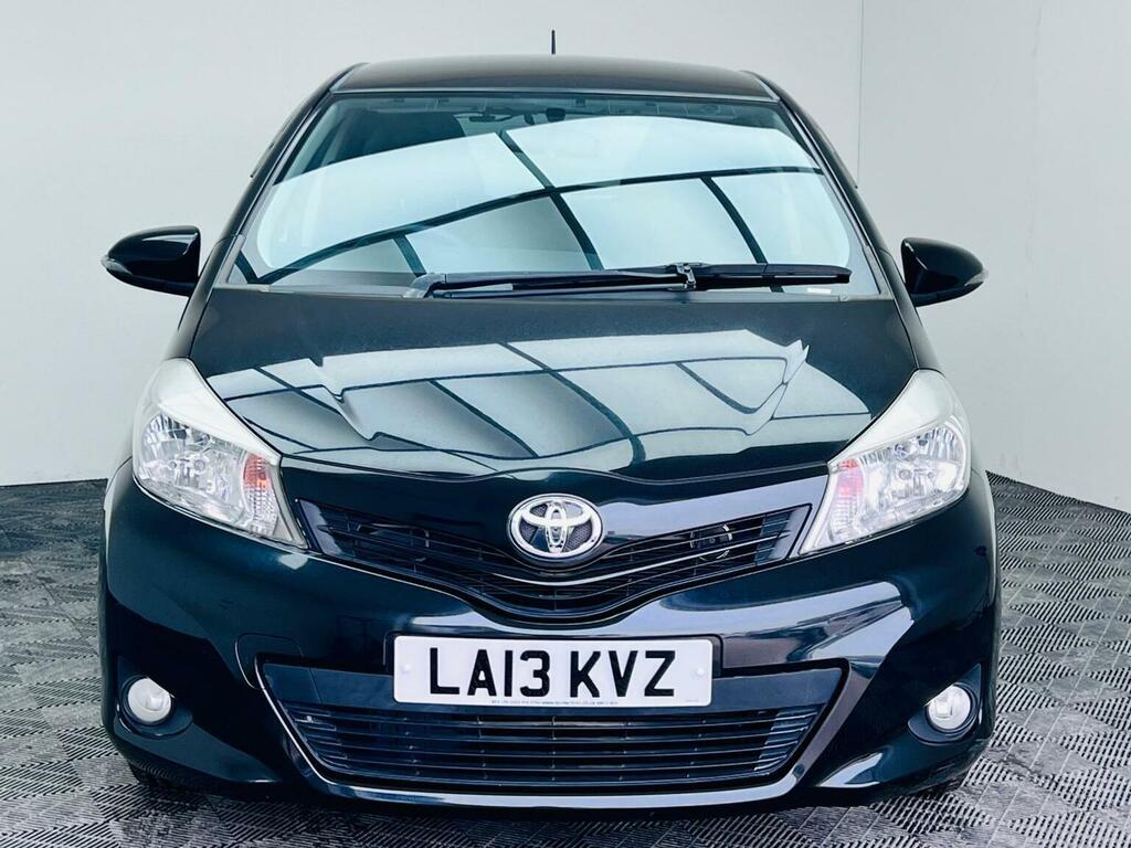 Toyota Yaris 1.33 Dual Vvt-i Tr Multidrive S Euro 5 20131 LA13KVZ Black #2