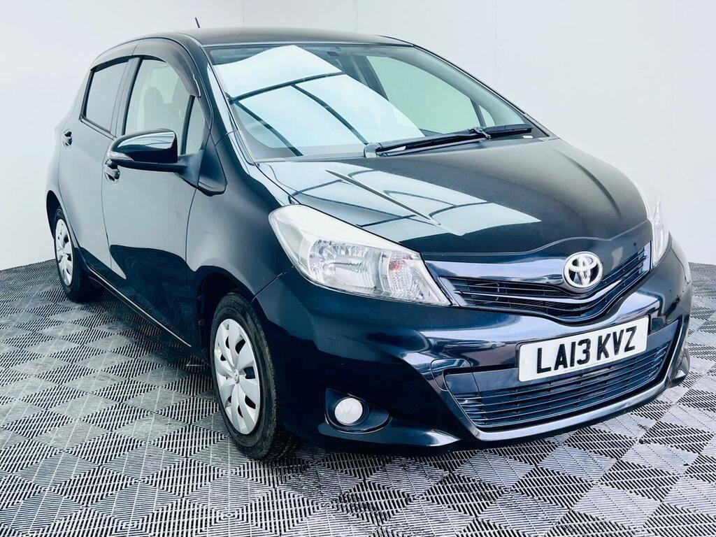 Toyota Yaris 1.33 Dual Vvt-i Tr Multidrive S Euro 5 20131 Black