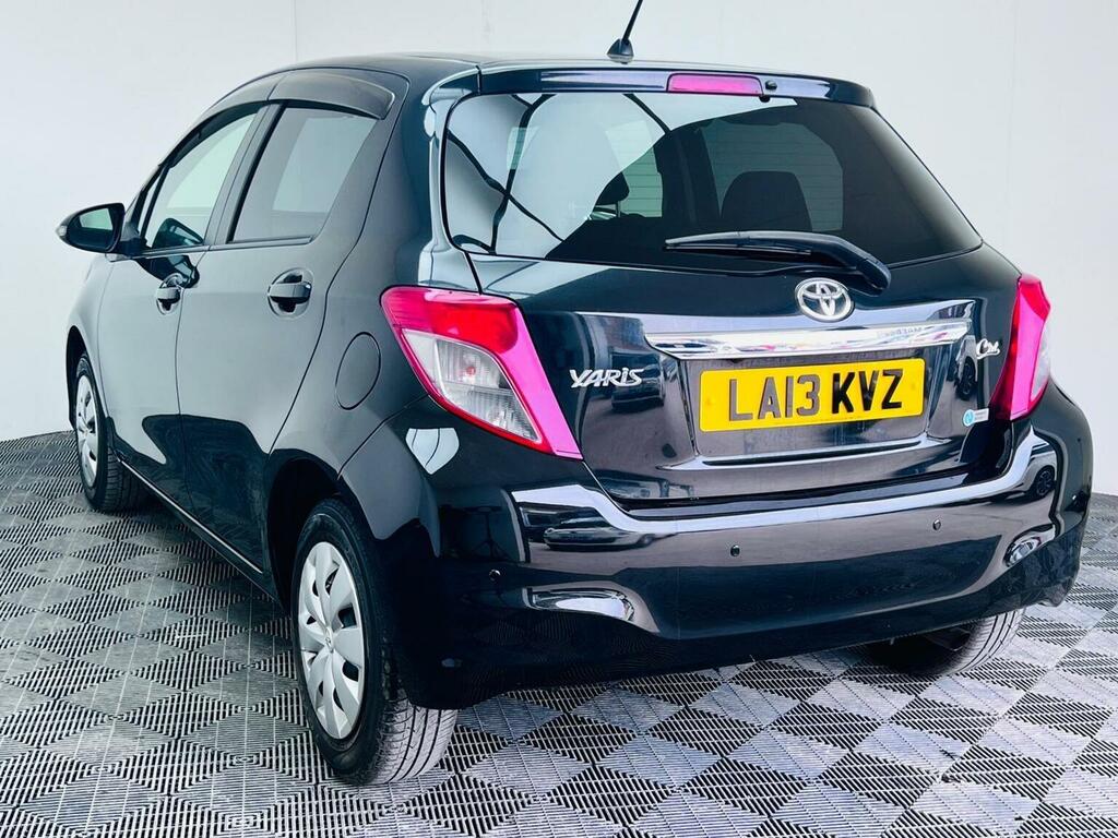 Toyota Yaris 1.33 Dual Vvt-i Tr Multidrive S Euro 5 20131 LA13KVZ Black #4