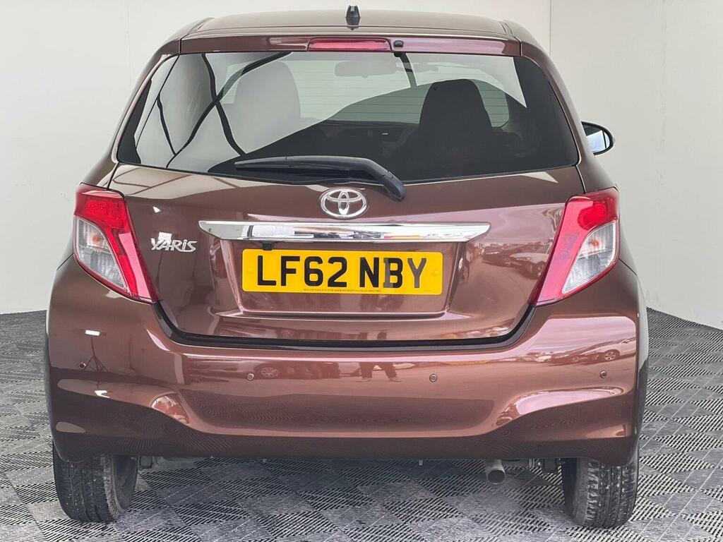 Toyota Yaris 1.33 Dual Vvt-i Tr Multidrive S Euro 5 20126 Brown #6