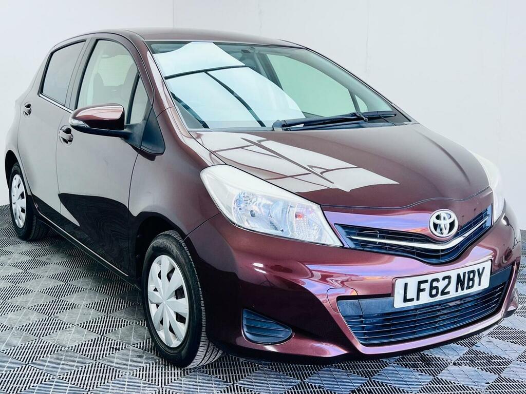 Toyota Yaris 1.33 Dual Vvt-i Tr Multidrive S Euro 5 20126 Brown