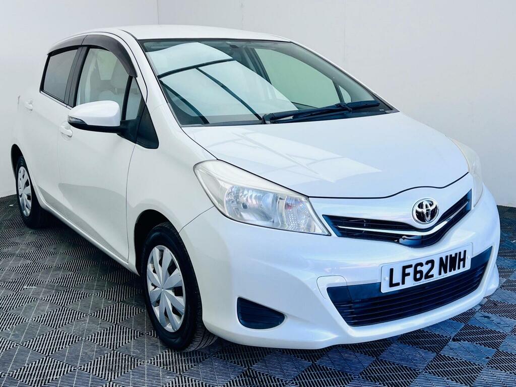 Toyota Yaris 1.33 Dual Vvt-i Tr Multidrive S Euro 5 20126 White