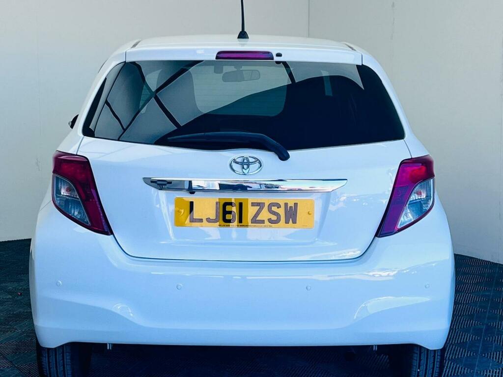 Toyota Yaris 1.33 Dual Vvt-i Tr Multidrive S Euro 5 20116 White #5