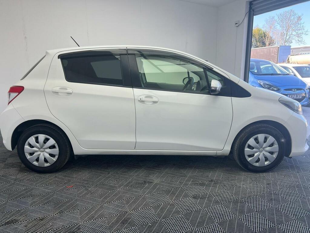 Toyota Yaris 1.33 Dual Vvt-i Tr Multidrive S Euro 5 20116 White #6