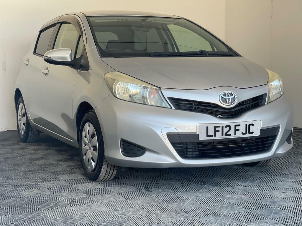 Toyota Yaris 1.33 Dual Vvt-i Tr Multidrive S Euro 5 20121 Silver