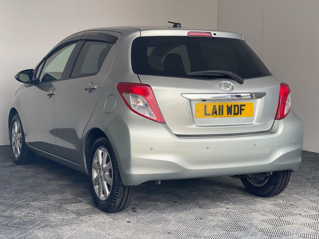 Toyota Yaris 1.33 Dual Vvt-i Tr Multidrive S Euro 5 20111 Silver #4