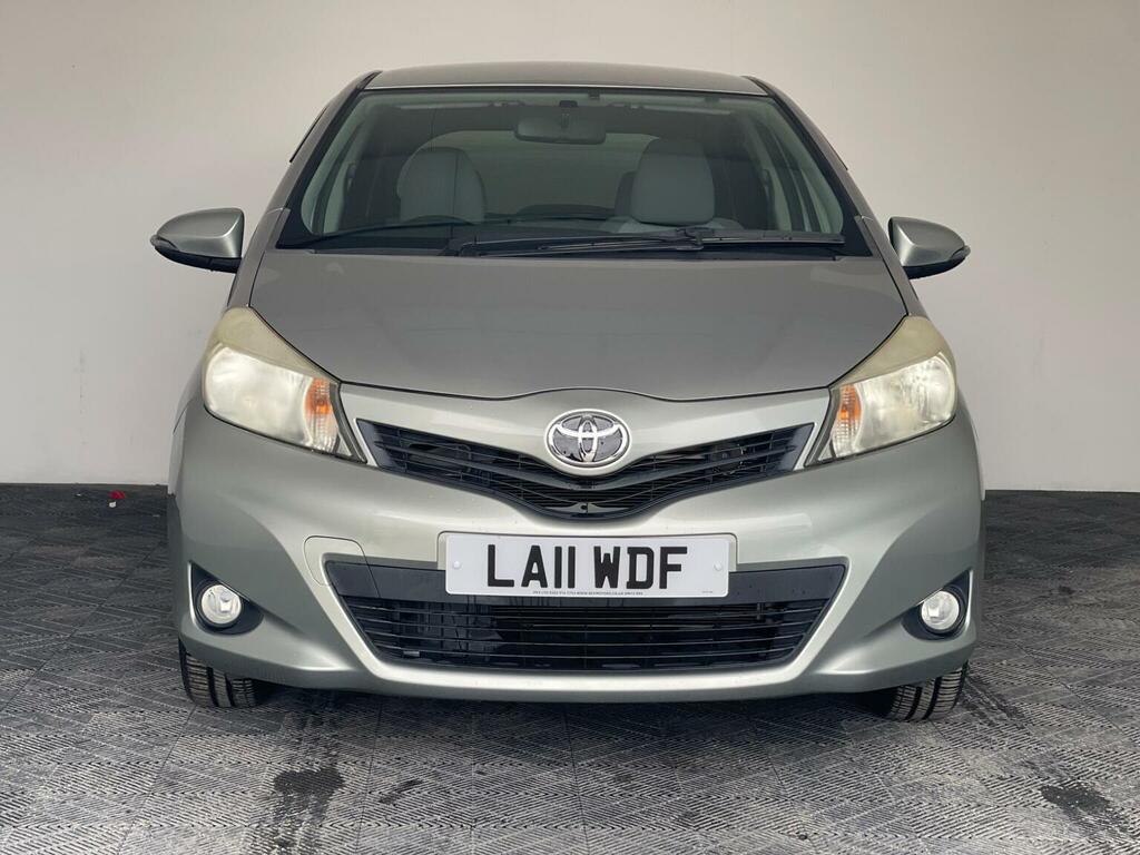 Toyota Yaris 1.33 Dual Vvt-i Tr Multidrive S Euro 5 20111 Silver #2