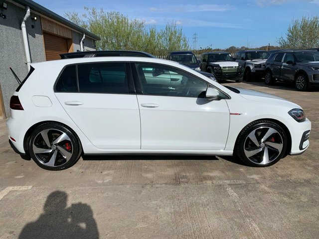 Volkswagen Golf 2.0 Tsi Gti Hatchback White #5