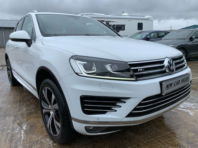 Volkswagen Touareg 3.0 Tdi V6 Bluemotion White