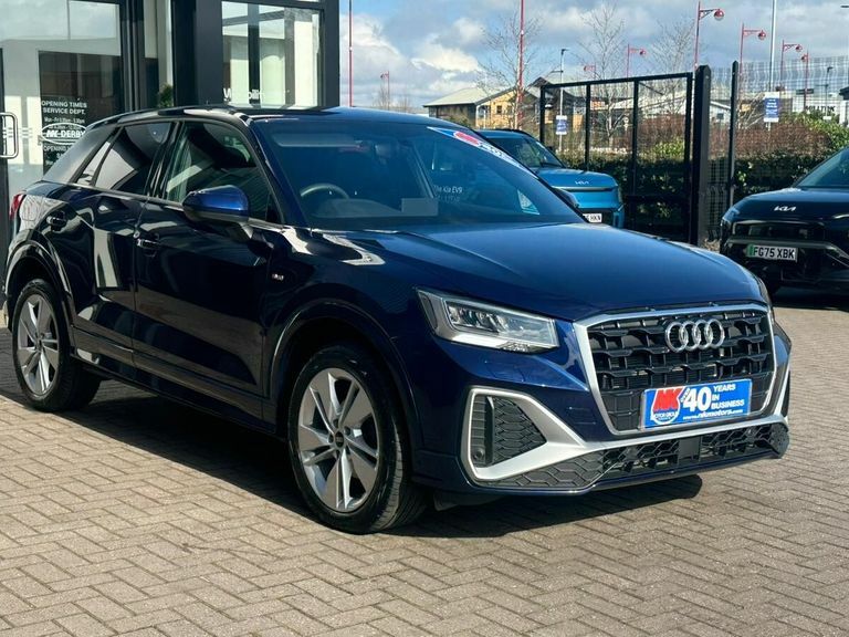 Audi Q2 35 Tfsi S Line S Tronic DT73ZNN Blue #6