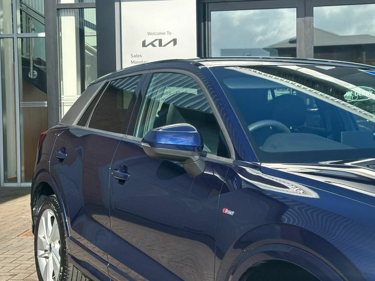 Audi Q2 35 Tfsi S Line S Tronic DT73ZNN Blue #5