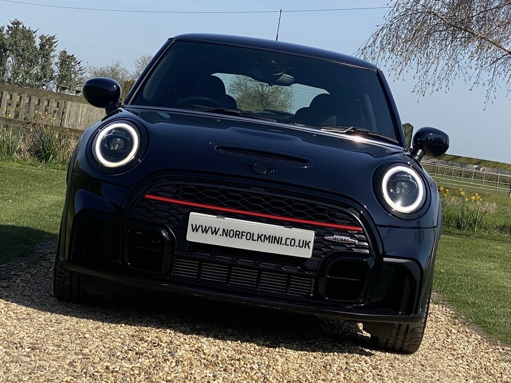 Mini Hatch John Cooper Works AV23YLG Black #5