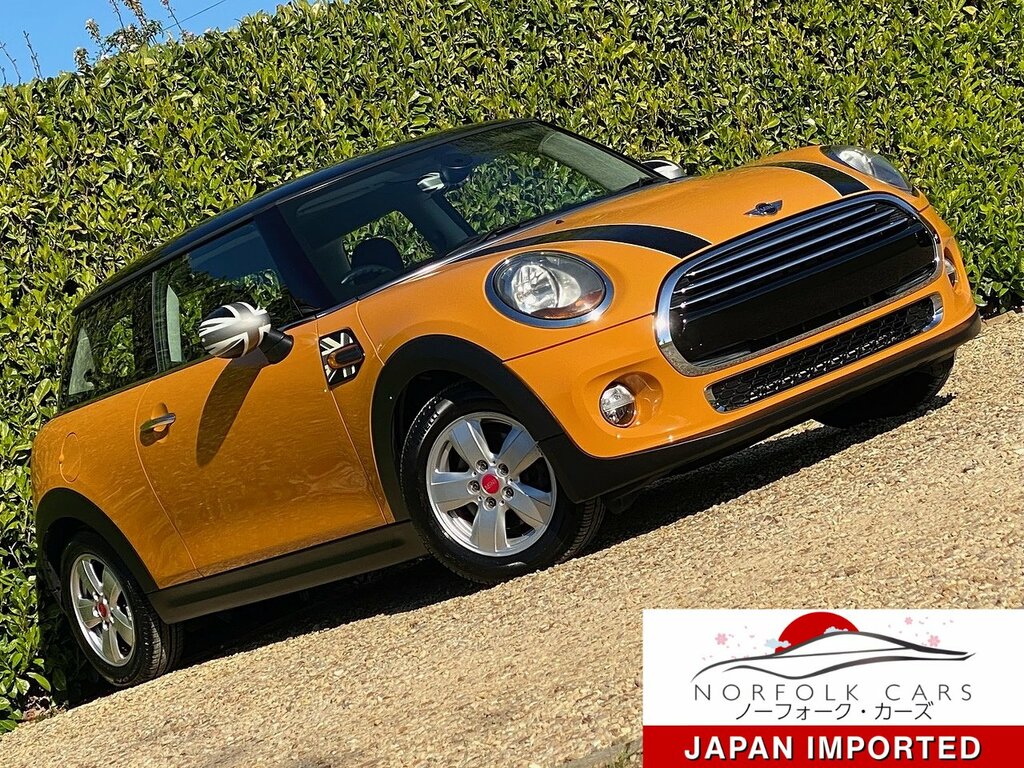 Mini Hatch Cooper Orange