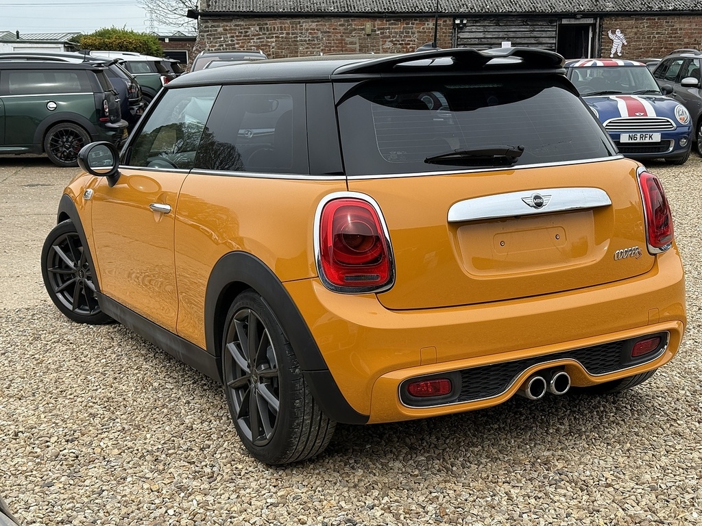 Mini Hatch Cooper S Orange #2